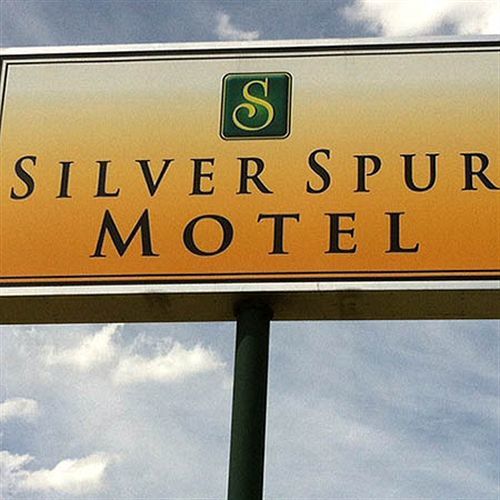 Silver Spur Motel Lander Exterior photo